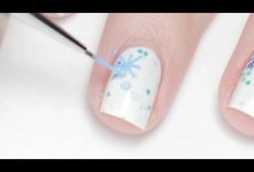 美甲教程视频,轻松掌握时尚美甲技巧